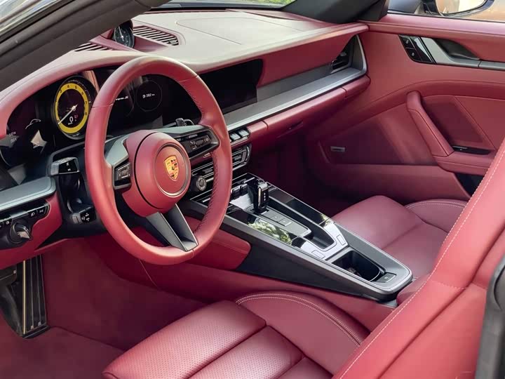 Фото 10 - Porsche 911