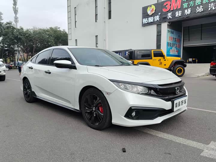 Фото 3 - Honda Civic