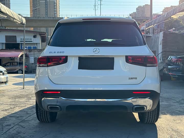 Фото 5 - Mercedes-Benz GLB-Class