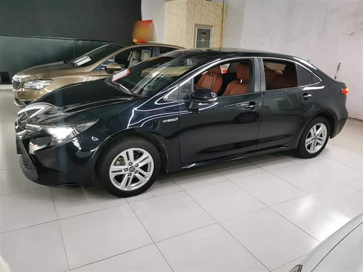 Фото 5 - Toyota Levin