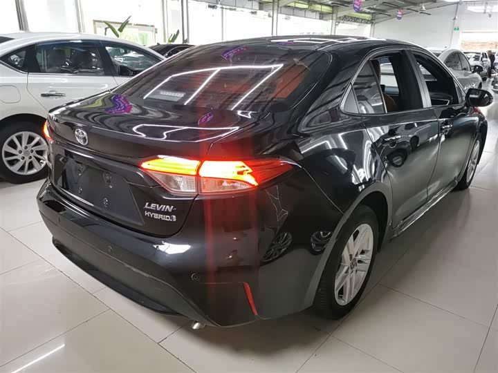 Фото 7 - Toyota Levin