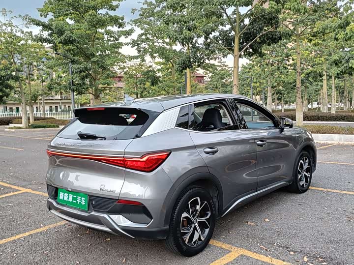 Фото 11 - BYD Yuan Plus