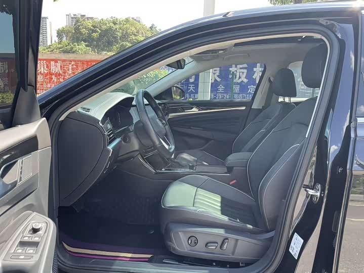 Фото 6 - Volkswagen Passat