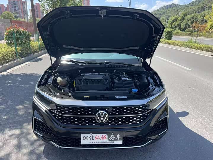 Фото 8 - Volkswagen Passat