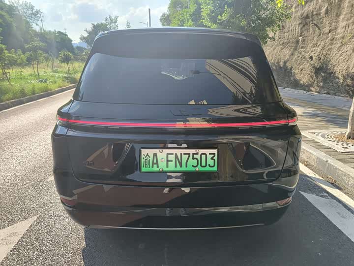 Фото 11 - LiXiang L9