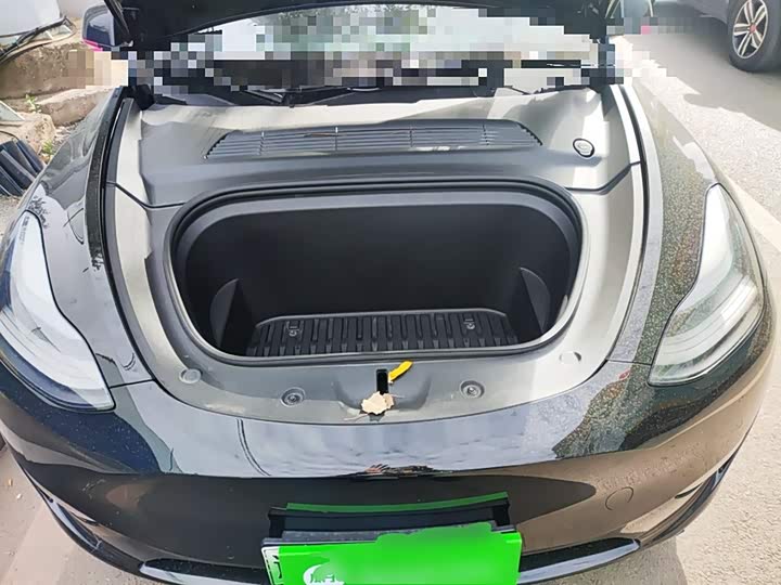 Фото 11 - Tesla Model Y