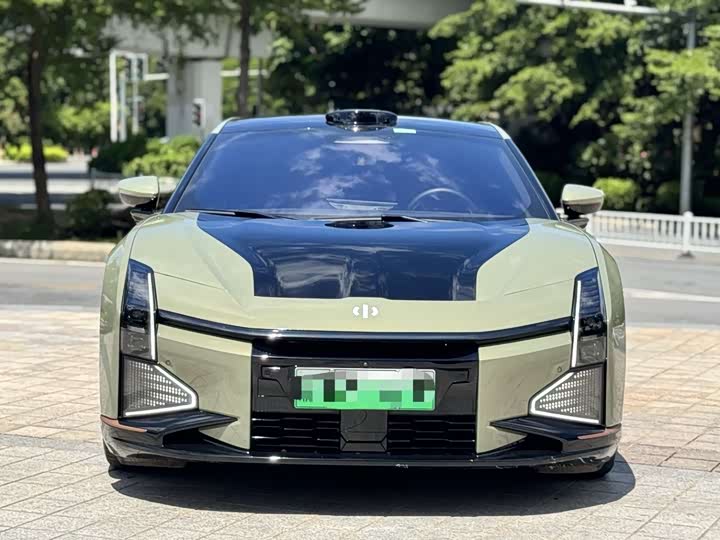 Фото 2 - HiPhi Z