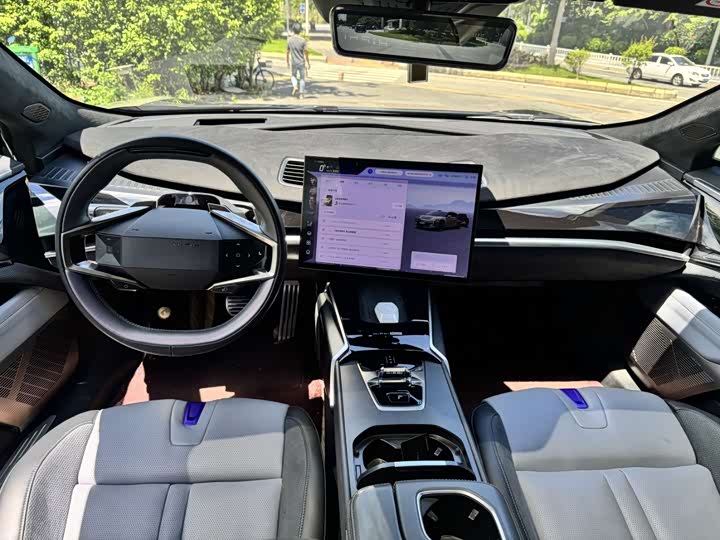 Фото 5 - HiPhi Z