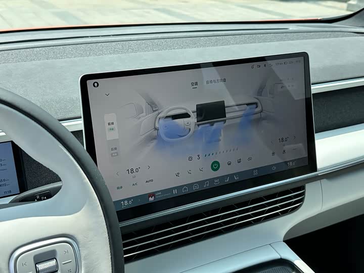 Фото 14 - XPeng G6