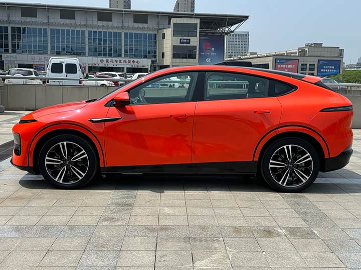 Фото 2 - XPeng G6