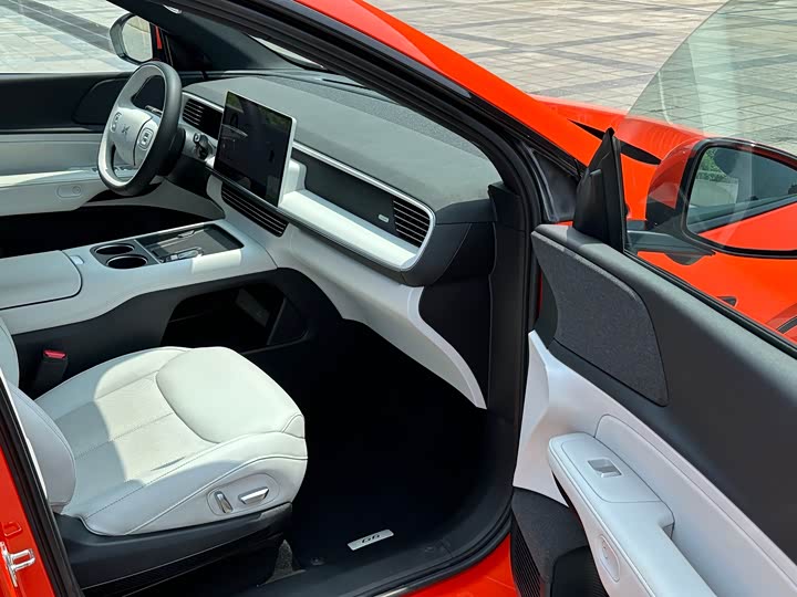 Фото 9 - XPeng G6