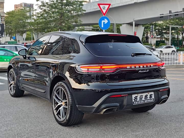 Фото 4 - Porsche Macan