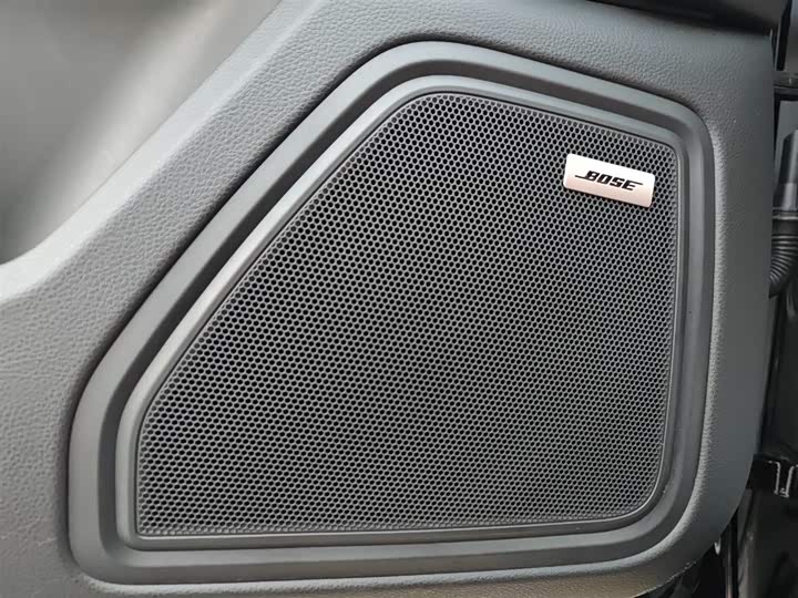 Фото 6 - Porsche Macan