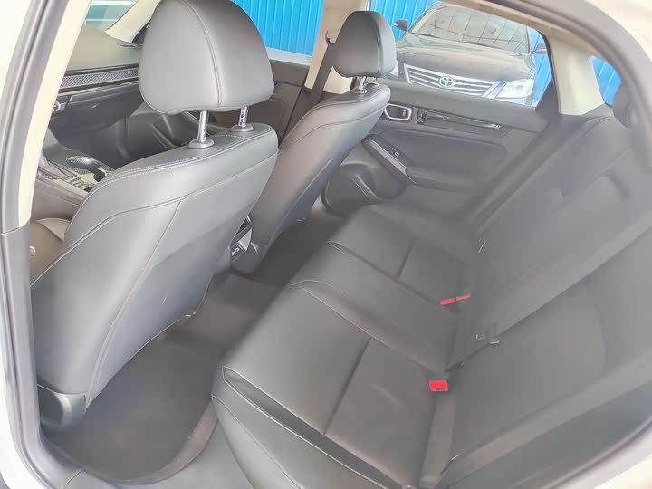 Фото 8 - Honda Integra