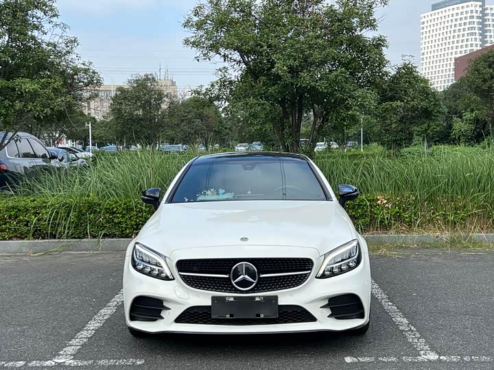 Фото 2 - Mercedes-Benz C-Class