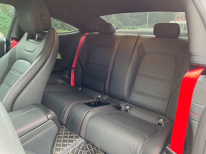 Фото 7 - Mercedes-Benz C-Class