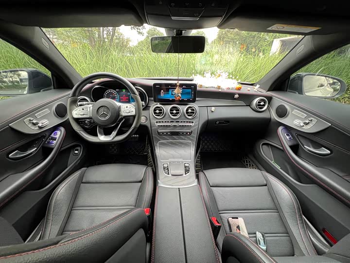 Фото 8 - Mercedes-Benz C-Class