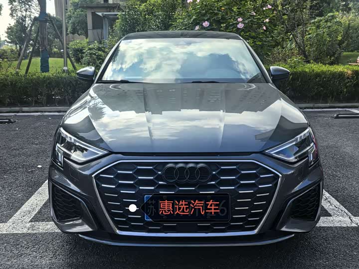 Фото 2 - Audi A3