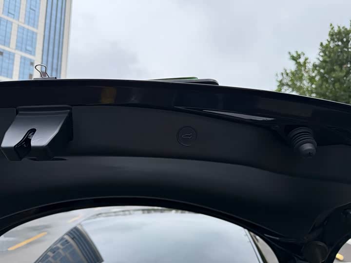 Фото 23 - Tesla Model 3