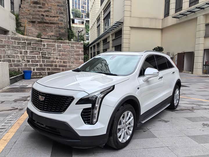 Фото 5 - Cadillac XT4