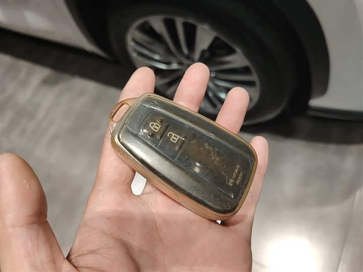 Фото 9 - Toyota Highlander