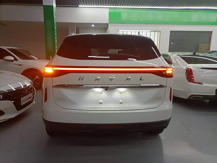 Фото 6 - Haval H6