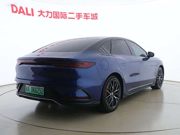 Фото 15 - BYD Han