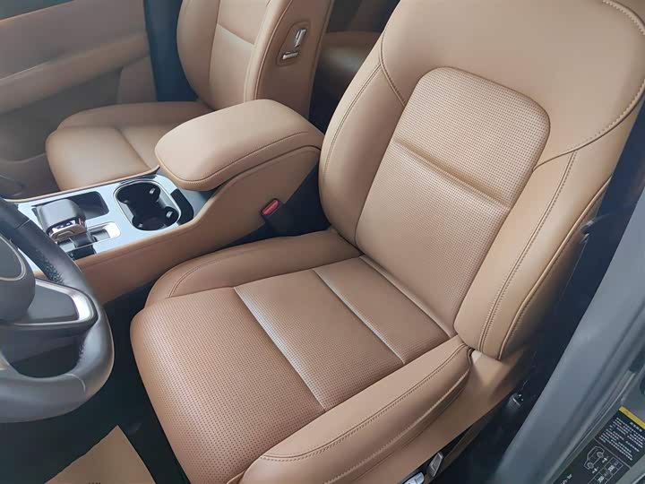 Фото 15 - LiXiang One