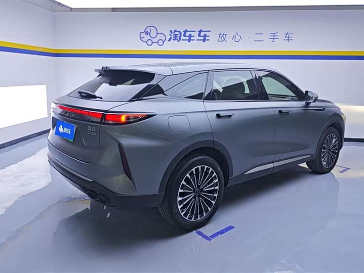 Фото 3 - Exeed RX C-DM Hybrid