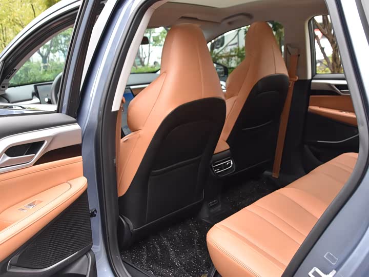 Фото 10 - XPeng P5