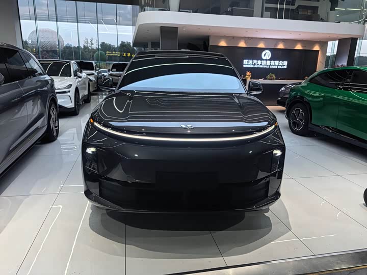 Фото 2 - LiXiang L6