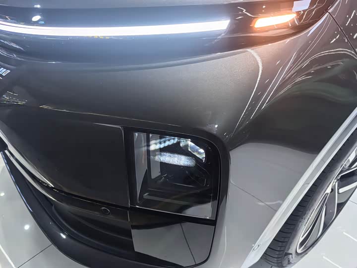 Фото 4 - LiXiang L6