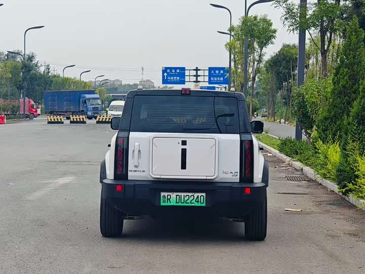 Фото 5 - Chery iCar 03