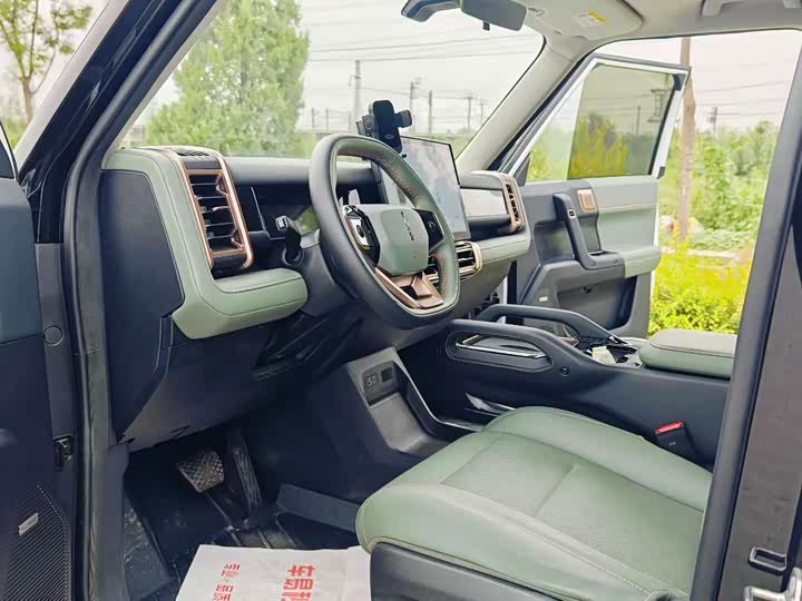 Фото 9 - Chery iCar 03