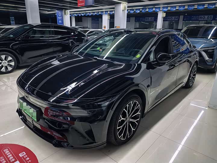 Фото 1 - Zeekr 007 GT