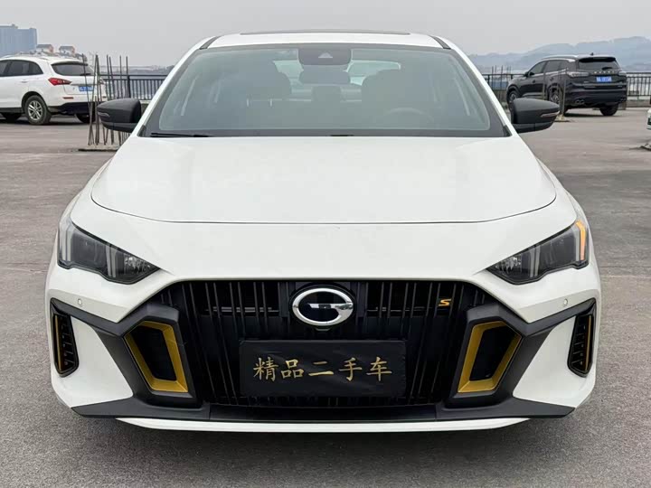 Фото 2 - GAC Trumpchi Empow R