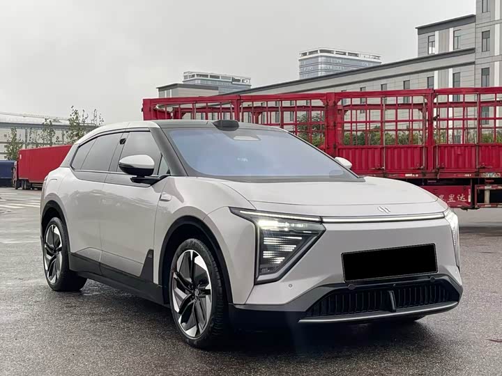 Фото 3 - HiPhi Y