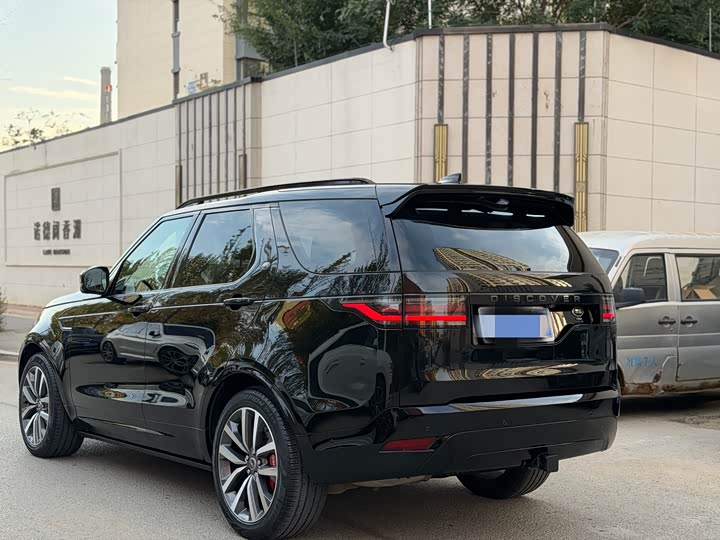 Фото 4 - Land Rover Discovery