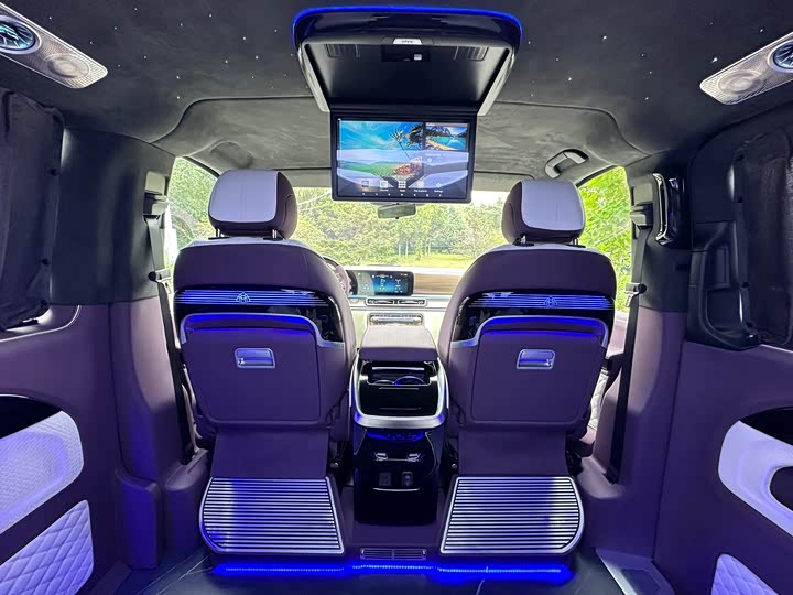 Фото 12 - Mercedes-Benz Vito