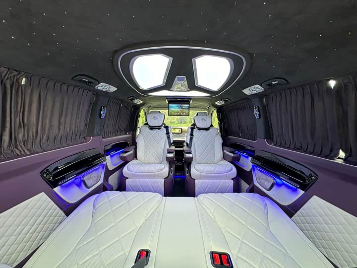 Фото 15 - Mercedes-Benz Vito