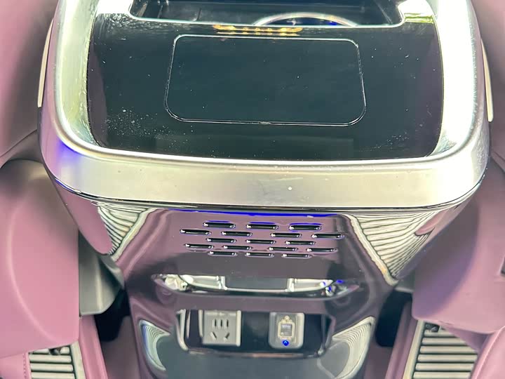 Фото 7 - Mercedes-Benz Vito