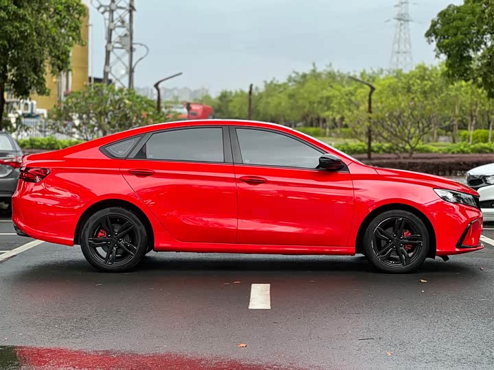 Фото 8 - Geely Binrui