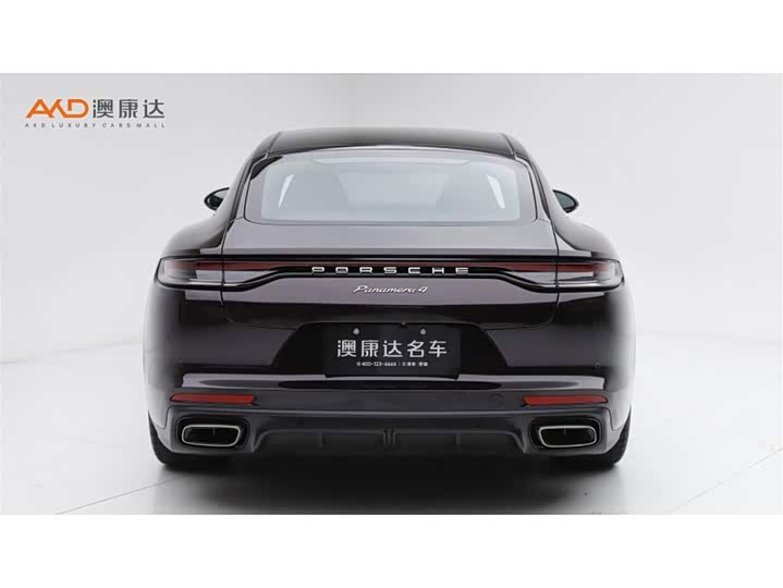 Фото 4 - Porsche Panamera