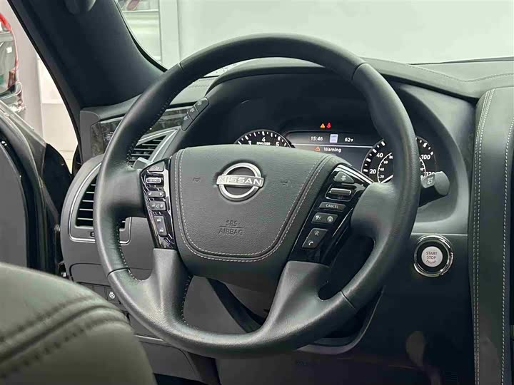 Фото 11 - Nissan Armada