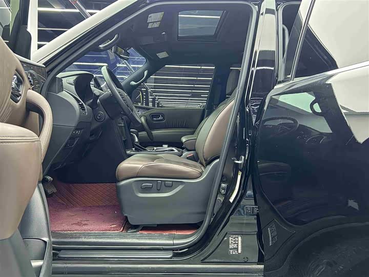 Фото 6 - Nissan Armada