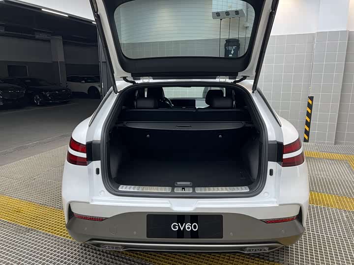 Фото 6 - Genesis GV60