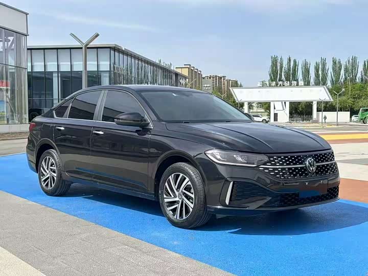 Фото 3 - Volkswagen Lavida