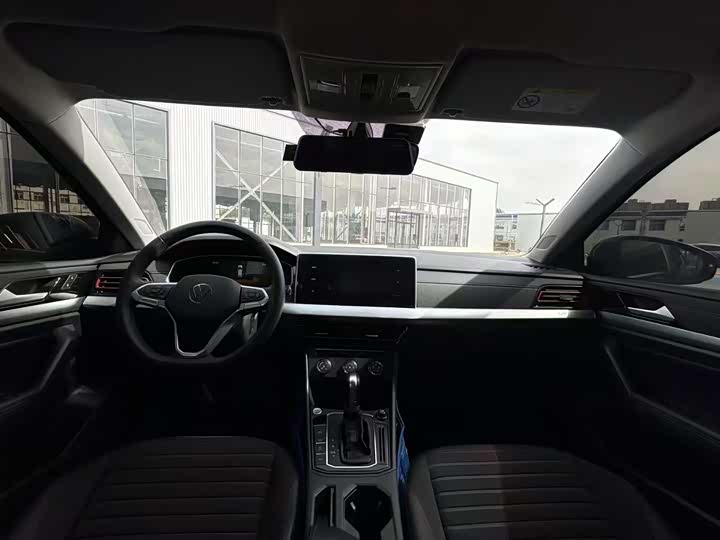 Фото 5 - Volkswagen Lavida