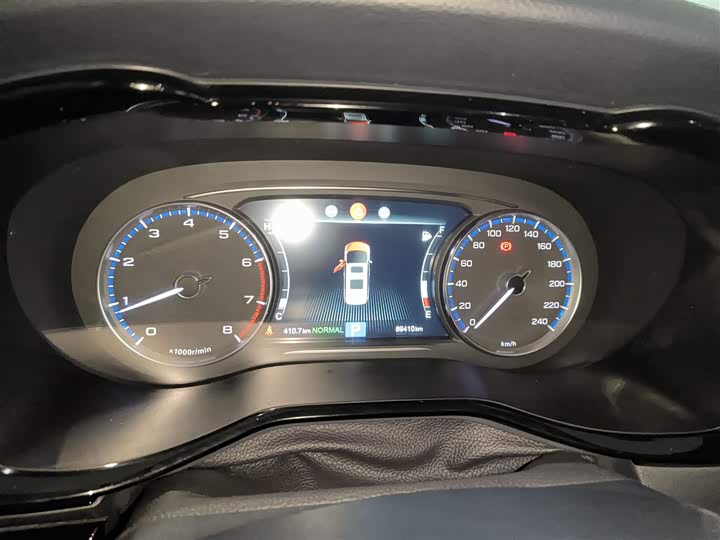 Фото 12 - GAC Trumpchi M8