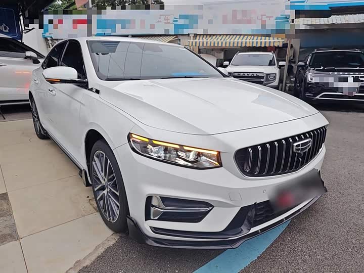 Фото 4 - Geely Preface